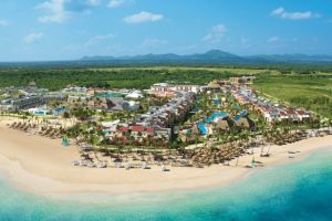 Mejores Resorts con Bares en la Piscina en Punta Cana