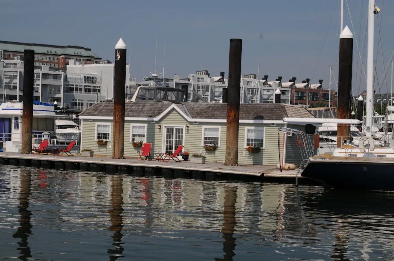 Green Turtle I Houseboat en el puerto de Boston - Boston