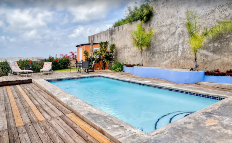 Casa en la isla de Vieques con vistas al Caribe y piscina, Puerto Ferro